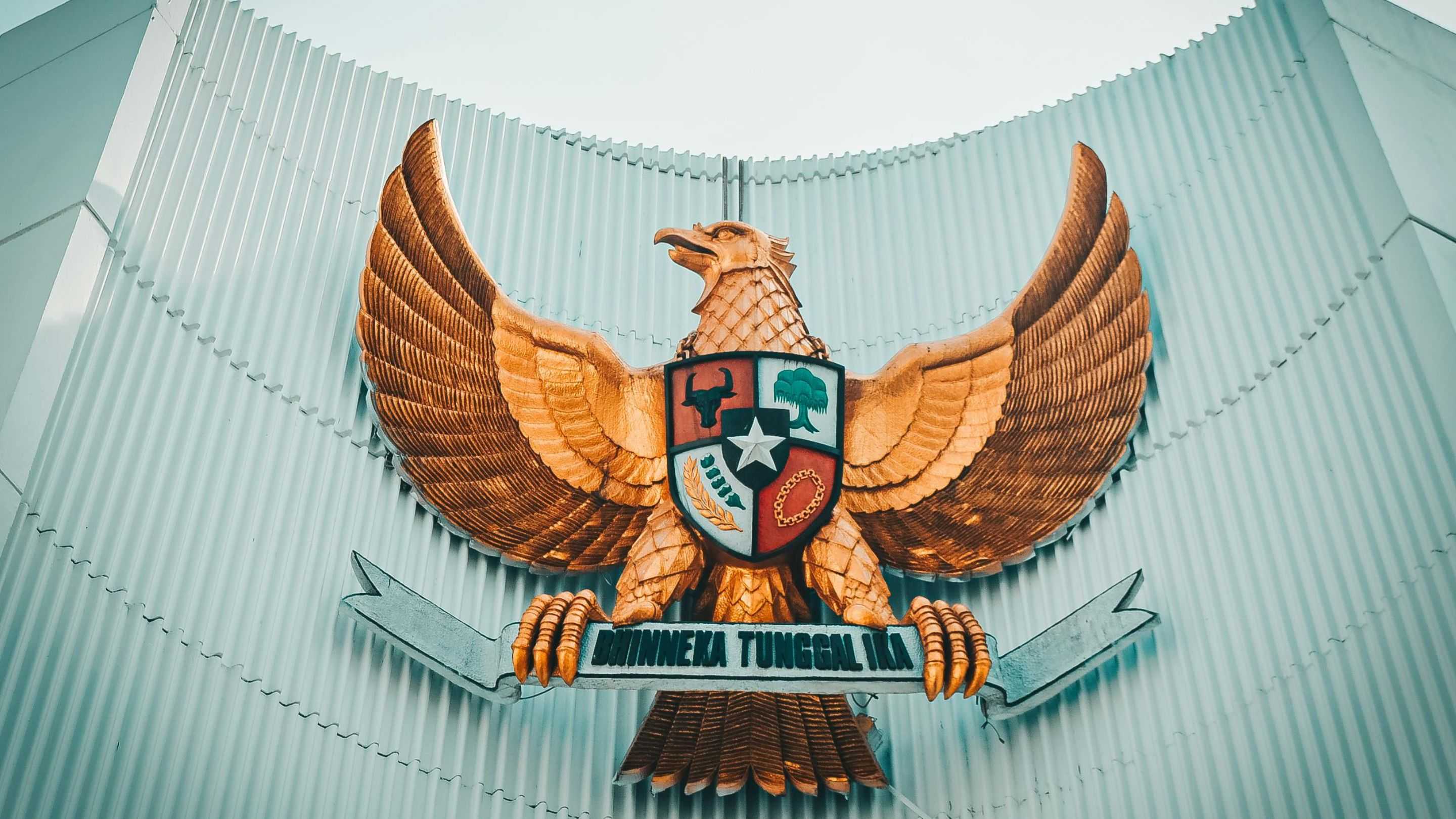 Apakah Burung Garuda Benar-Benar Ada? Ini Penjelasan Sainsnya